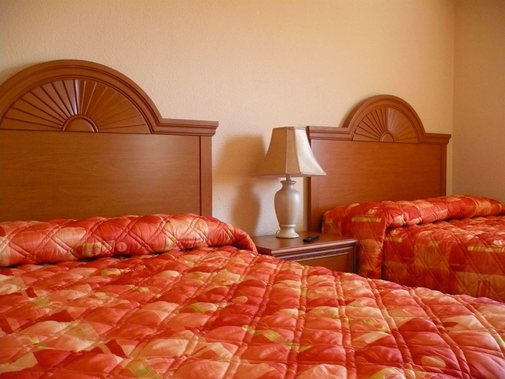 Casa Del Sol Motel Вайлдвуд Экстерьер фото
